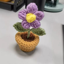 Charger l&#39;image dans la galerie, Fleurs tricotées à la main