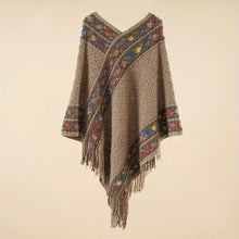 Charger l&#39;image dans la galerie, Pull Poncho à franges