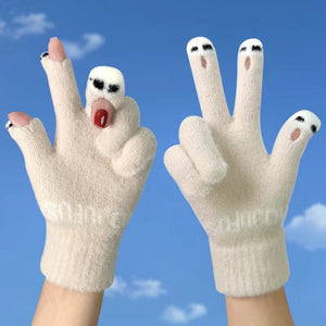 Gants tricotés en laine mignons