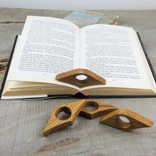 Charger l&#39;image dans la galerie, Aide à la lecture en bois