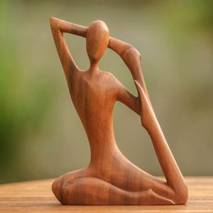 Sculpture de Yogi en bois