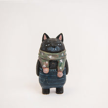 Charger l&#39;image dans la galerie, Ornement chaton sculpté en bois