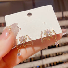 Charger l&#39;image dans la galerie, Boucles d&#39;oreilles étoile à huit branches