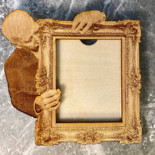 Charger l&#39;image dans la galerie, Cadre photo Spoof en bois