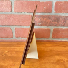 Charger l&#39;image dans la galerie, Cadre photo Spoof en bois