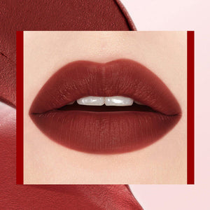 Ensemble de rouge à lèvres Velvet Matte avec pochette à chaîne Glamour