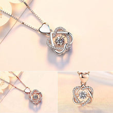 Charger l&#39;image dans la galerie, Collier forme de coeur serti de rose