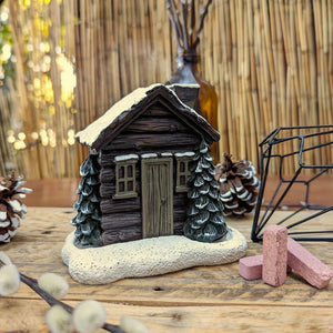 🏠Brûleur de cône d'encens d'hiver enneigé de cabane en rondins