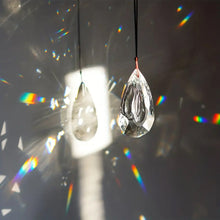 Charger l&#39;image dans la galerie, Attrape-Soleil Prisme en cristal de couleur AB