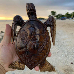 Sculpture sur bois tortue hawaïenne
