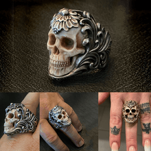 Charger l&#39;image dans la galerie, Bague tête de mort en bois de cerf à armure florale polonaise vintage