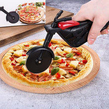 Charger l&#39;image dans la galerie, Coupe-pizza à Roulettes en Forme Vélo / Moto