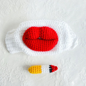Masque de cigarette bouche saucisse