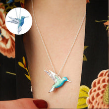 Charger l&#39;image dans la galerie, Collier colibri en émail