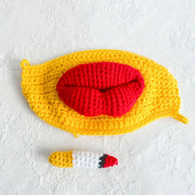 Charger l&#39;image dans la galerie, Masque de cigarette bouche saucisse