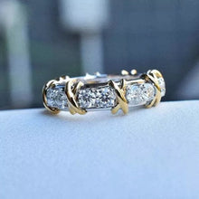 Charger l&#39;image dans la galerie, Bague Diamant Croix Pleine Moissanite