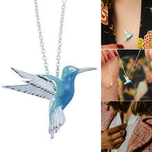 Charger l&#39;image dans la galerie, Collier colibri en émail