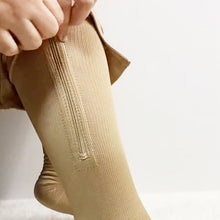 Charger l&#39;image dans la galerie, Chaussettes de compression à fermeture éclair et à élastique