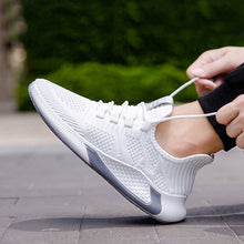 Charger l&#39;image dans la galerie, Baskets Flyknit en maille