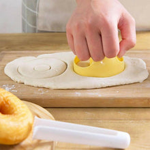 Charger l&#39;image dans la galerie, Moule à Donuts avec Pince