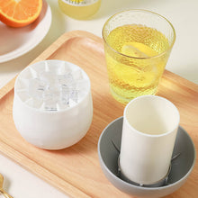 Charger l&#39;image dans la galerie, Tasse à glaçons en silicone en forme de champignon