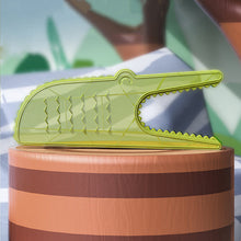Charger l&#39;image dans la galerie, Extracteur de chaussures créatif en forme de crocodile