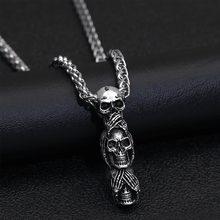 Charger l&#39;image dans la galerie, See No Evil Skulls Collier pour homme