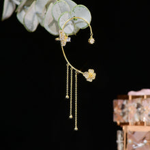 Charger l&#39;image dans la galerie, Boucles D&#39;oreilles Fleur Papillon Élégantes Avec Pompons