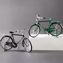 Charger l&#39;image dans la galerie, Modèle de Vélo Assemblé