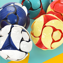 Charger l&#39;image dans la galerie, Ballon de football aux couleurs changeantes lancé à la main