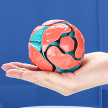 Charger l&#39;image dans la galerie, Ballon de football aux couleurs changeantes lancé à la main