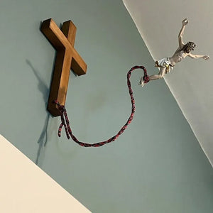 Décoration religieuse de Jésus de saut à l'élastique