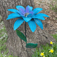 Charger l&#39;image dans la galerie, Décoration de clôture de fleurs créative