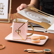 Charger l&#39;image dans la galerie, Tasse créative en forme de sac à main avec soucoupe et cuillère