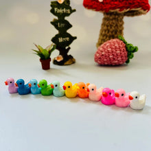 Charger l&#39;image dans la galerie, 🦆Ornement en forme de caneton micro-paysage