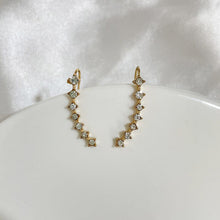 Charger l&#39;image dans la galerie, Clous d&#39;oreilles diamant sept étoiles