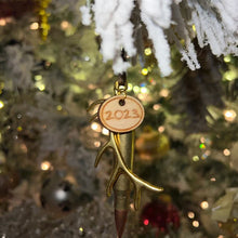 Charger l&#39;image dans la galerie, Ornement d’arbre de Noël de chasse 2023🦌