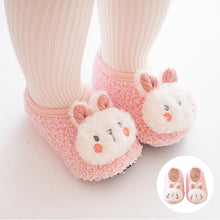 Charger l&#39;image dans la galerie, Chaussettes mignonnes en fourrure pour bébé
