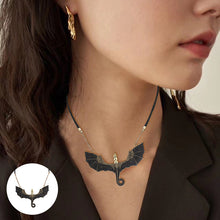 Charger l&#39;image dans la galerie, Collier Dragon Volant Ailé Noir