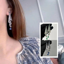 Charger l&#39;image dans la galerie, Boucles d&#39;oreilles vintage en satin