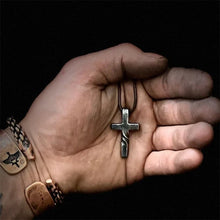 Charger l&#39;image dans la galerie, Collier Croix/Coeur Vintage