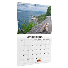 Charger l&#39;image dans la galerie, Calendrier 2024 : Les chiens font leurs besoins dans de beaux endroits