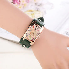 Charger l&#39;image dans la galerie, Montre pour Femme Vintage en Cuir et Pierre à Quartz